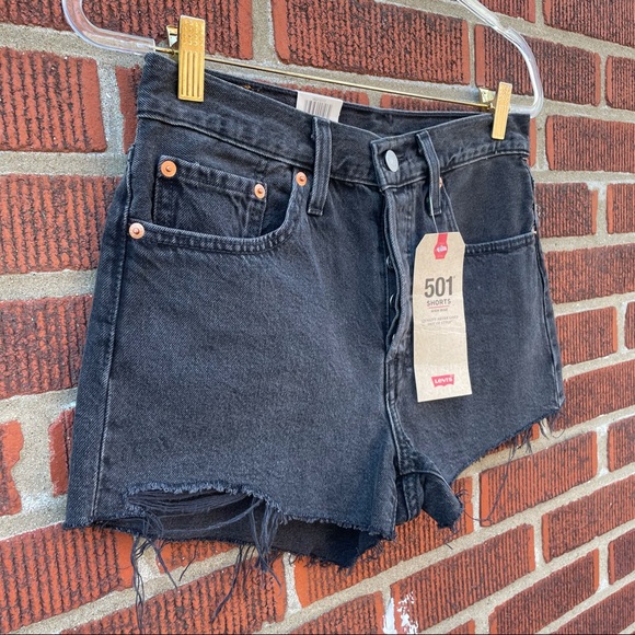 Levi’s 501 High-Rise Denim Cut Off Jean Shorts - Picture 4 of 15
